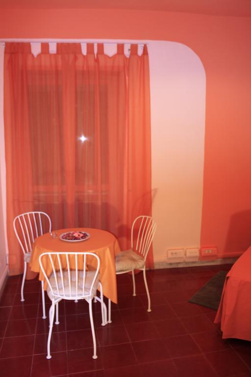 Le Tre Sorelle B&B Garbatella Roma Phòng bức ảnh