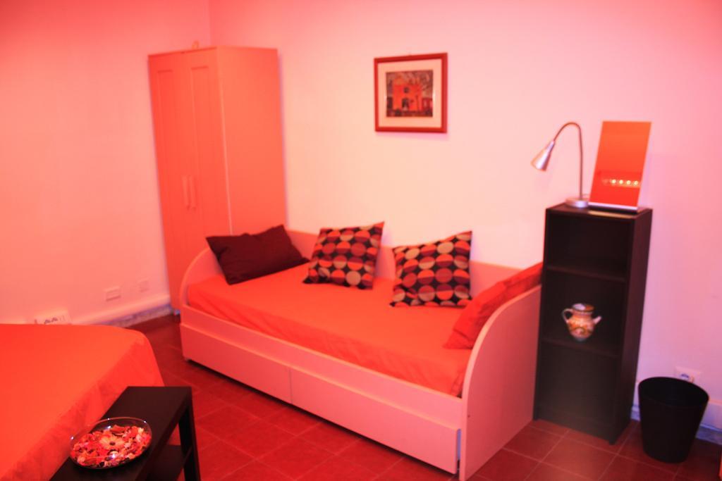 Le Tre Sorelle B&B Garbatella Roma Phòng bức ảnh
